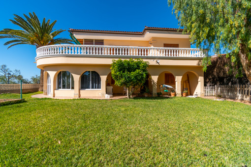 house in Chayofa